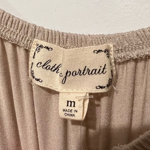 Cloth Portrait Dress - Picture 3 of 5